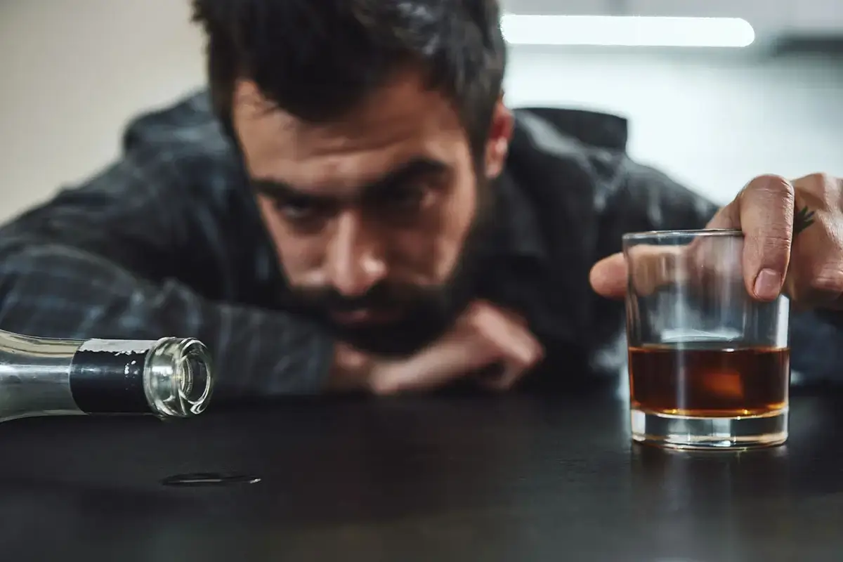 signs-of-a-high-functioning-alcoholic-hidden-struggles